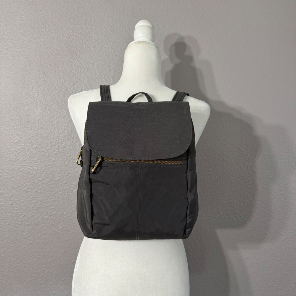 Travelon Women's Size Medium Gray Anti-Theft RFID Blocking Nylon Backpack